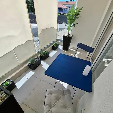 아파트 Vruljica Star - Near Old Town Quiet Area Private Parking 자다르